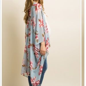 Light blue floral chiffon draped kimono